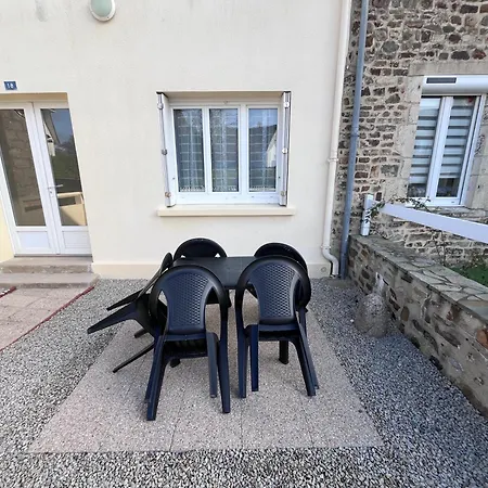 Maison De